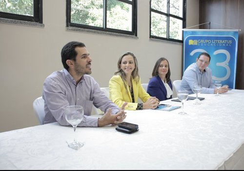 Estácio chega ao Amazonas anunciando a expansão de vagas no ensino superior