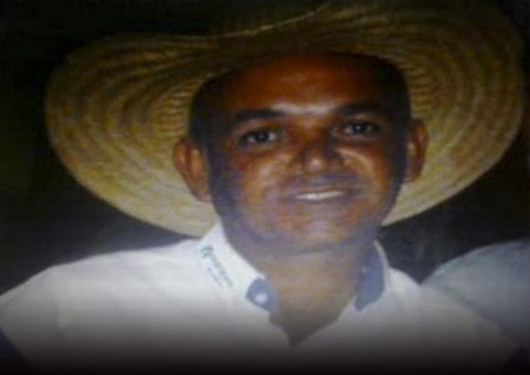 Mais amado, adolescente mata e joga o corpo do pobre pai em represa após conselho