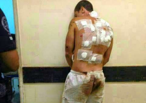 Professor que estuprou criança leva sabacu de presos e tem ânus estourado