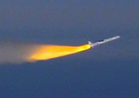 Avião espacial experimental europeu IXV pousa no Pacífico