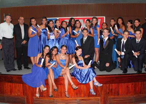 Mais de 1.100 estudantes da rede pública estadual concluem formação profissionalizante 