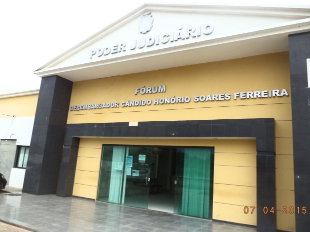 Problema estrutural transfere sede do Fórum de Coari