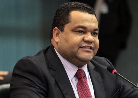 CMM retoma debate sobre proibição de flanelinhas como guardadores