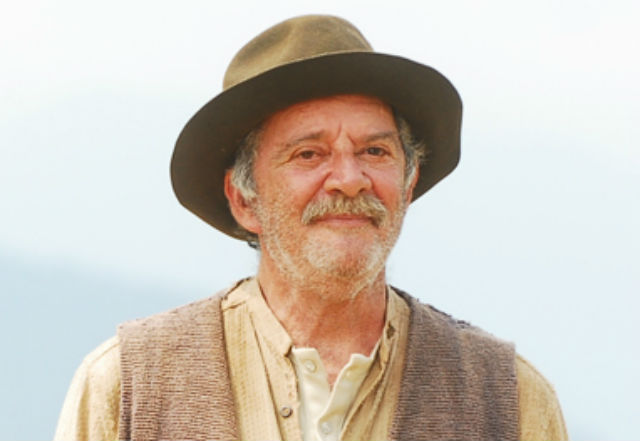 Cláudio Marzo está internado com pneumonia e arritmia cardíaca 