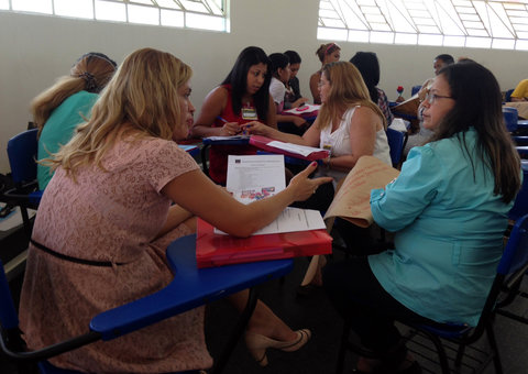 Professores da rede municipal participam de curso de formação