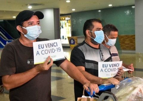 Recuperados da Covid-19 retornam a Manaus após tratamento em outros estados