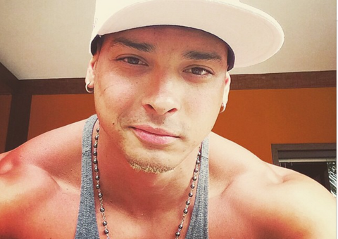 Noivo de Juju Salimeni posta foto sem cueca e leva seguidoras ao delírio