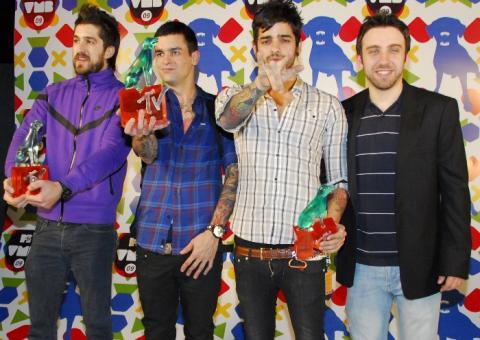 Confira o novo clipe do Fresno, "Maior Que As Muralhas"