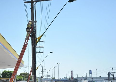 Posto da Ipiranga flagrado furtando energia em Manaus