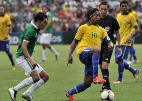 França anuncia amistosos com Brasil e Uruguai em junho