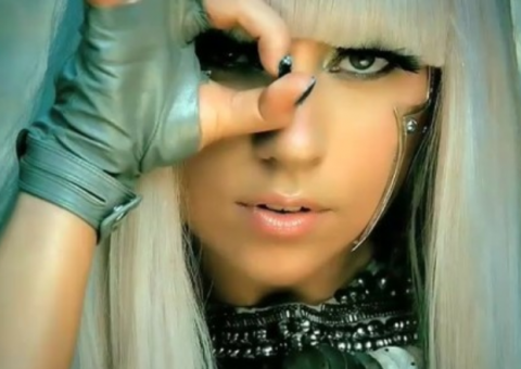 Cidade do Ceará usa Lady Gaga para cobrar impostos