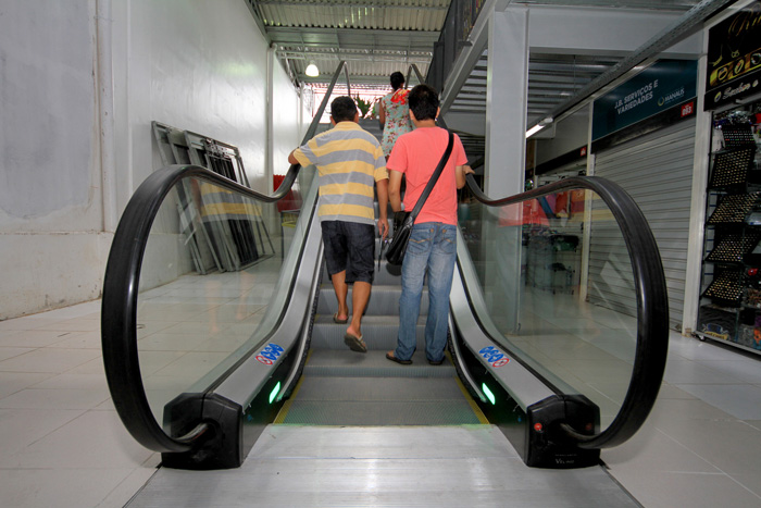 Galeria dos Remédios‏ ganha mais conforto com escada rolante 
