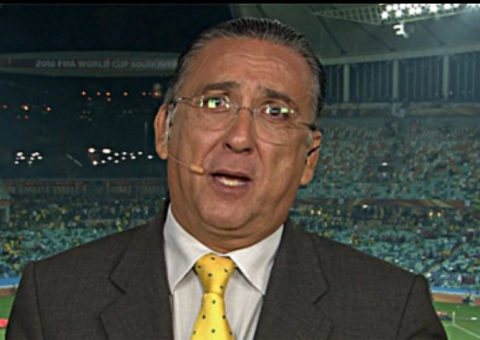 Galvão Bueno comete gafe durante narração do Jogo do Brasil