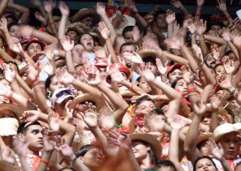 Na segunda noite, show e emoção do Garantido no Bumbódromo