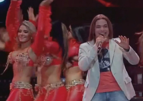 Ônibus com o grupo de forró "Garota Safada" tomba e 18 integrantes ficam feridos