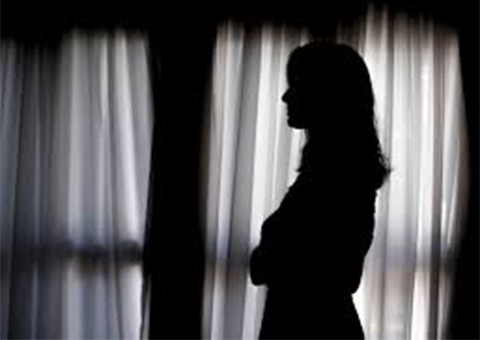 Estupro na USP: "Acordei com a dor de alguém me penetrando por trás”