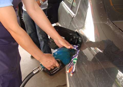 Preço  da gasolina sobe no Amazonas e outros 12 Estados 