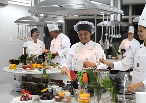 Senac oferece de qualificação gratuita em gastronomia