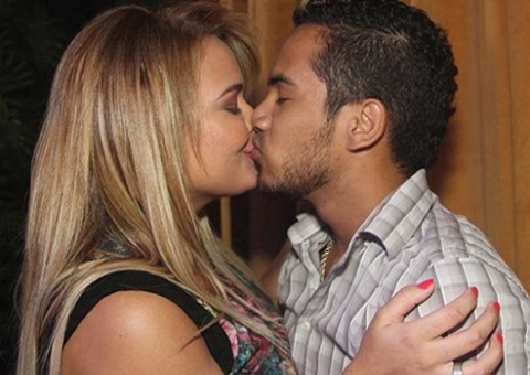 Ex-namorado de Geisy Arruda diz que vai assumir o filho. "Sou louco por ela"