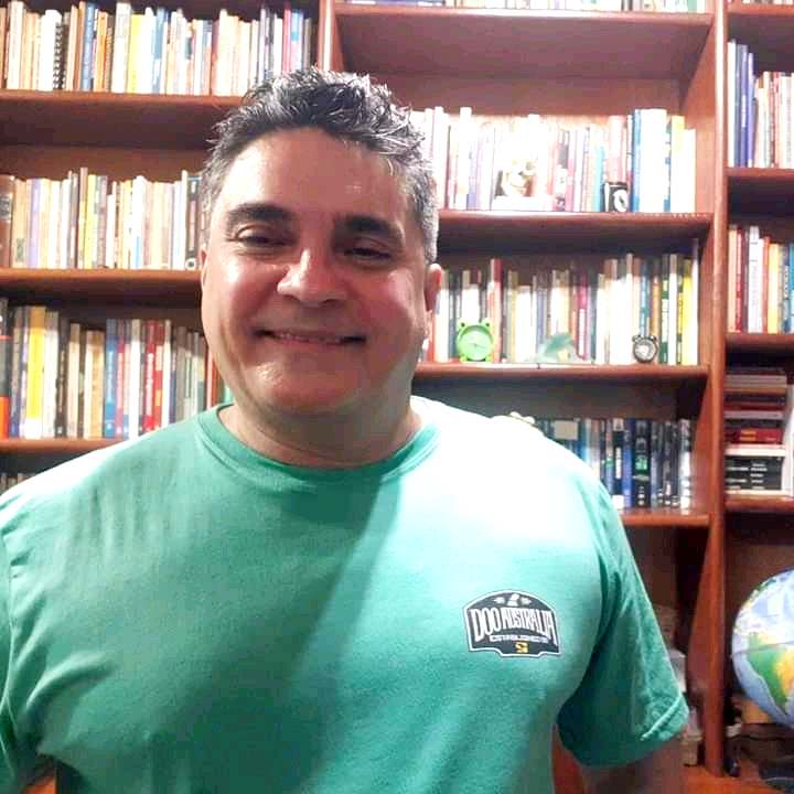 Professor da Ufam morre em Manaus vítima da covid-19