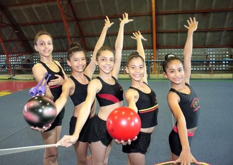Ginastas amazonenses conseguem resultados expressivos na Bulgária