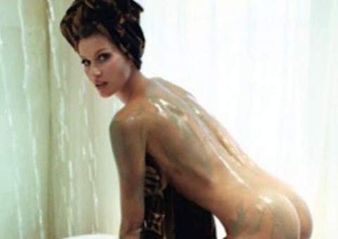  Gisele Bündchen posa nua. Veja!