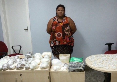 "Gordinha do Bagulho" é presa com 17,5 kg de cocaína
