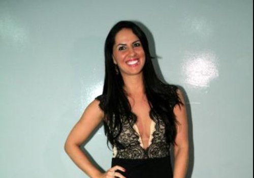 Graciele Lacerda rebate criticas e diz que não quer fama