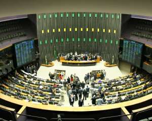 Com PT e PMDB brigando, PEC da ZFM  pode não ser votada