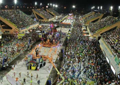 Juiz libera Sambódromo para carnaval após Estado regularizar itens de prevenção a incêndio