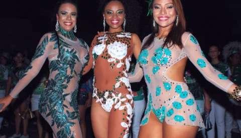 Mais mulheres do Reino Unido 