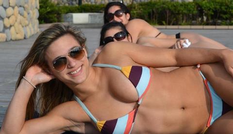 Decote de Jade em evento impressiona seus fãs