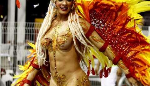  Juju Salimeni mostra corpo sarado na Mancha Verde