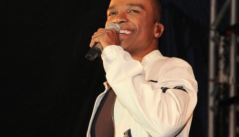 Alexandre Pires volta ao Só Pra Contrariar