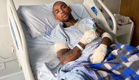 Nego do Borel passa por cirurgia após acidente de moto