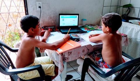 DPE-AM quer evitar demissões de pais afetados pela suspensão das aulas dos filhos