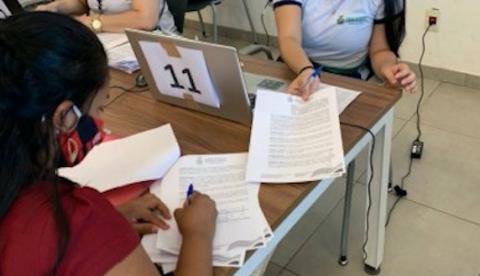 Famílias do Monte Horebe recebem sexta parcela do auxílio-moradia