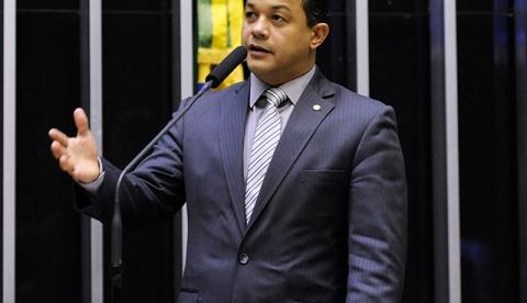 Deputado Pablo usou mãe e irmão como laranjas em contrato de R$ 1,2 milhão, diz PF
