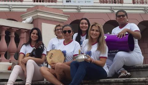 Samba com as moças apresenta 'Boteco Delas'