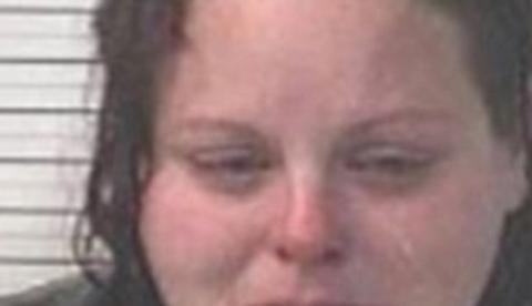 Moradora abre fogo para expulsar convidados que não queriam ir embora de festa 