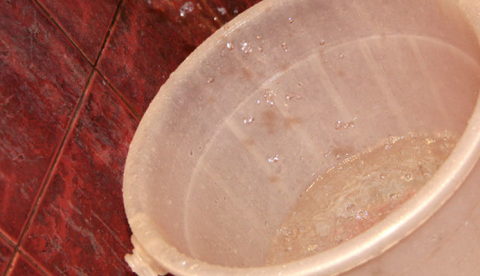 Manutenção na rede elétrica deixa bairros sem água na zona Leste de Manaus