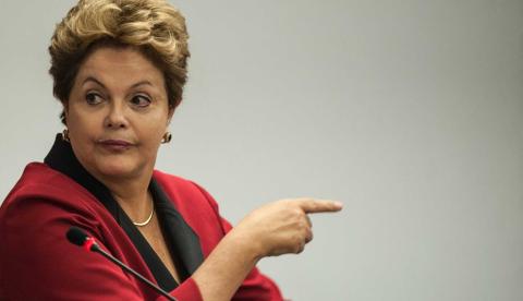 Dilma critica repressão a protestos e diz que há um 'golpe dentro do golpe'