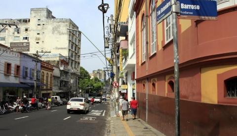 Durante Natal centro de Manaus terá mais vagas de estacionamento 