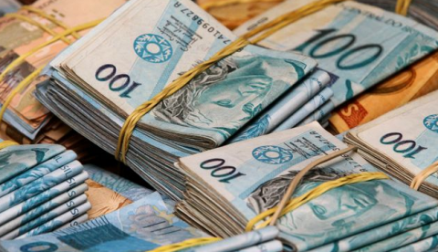 Servidores estaduais recebem segunda parcela do 13º salário na próxima semana