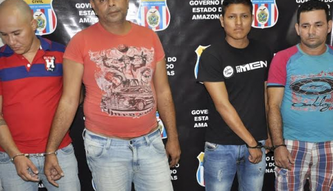 Em Manaus, grupo é preso em flagrante com carros de luxo e drogas