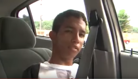 Vídeo mostra amazonense sem braços adquirir CNH e deixa mensagem motivacional