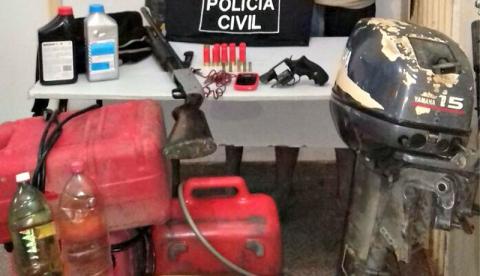 No Amazonas, bandidos são presos após troca de tiros com a polícia no meio do rio