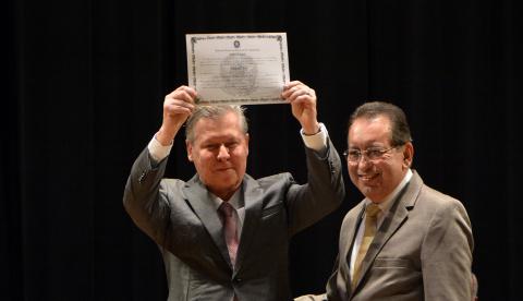 Prefeito, vice e vereadores são diplomados nesta segunda