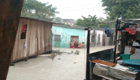 Chuva causa desabamentos e transtornos em Manaus