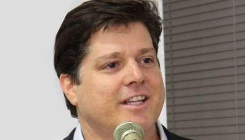 Líder do PMDB ganha apelido de “Baleia Azul” entre colegas de bancada